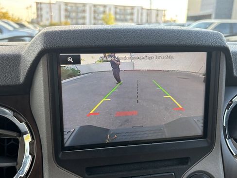 Used 2015 Ford F250 Lariat w/ Lariat Ultimate Package image 21