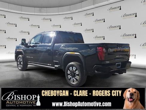 Used 2024 GMC Sierra 2500 Denali w/ Denali Reserve Package image 17