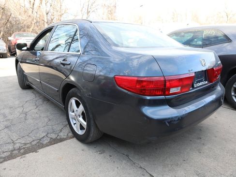 Used 2005 Honda Accord EX image 8