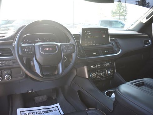 Used 2024 GMC Yukon AT4 image 21
