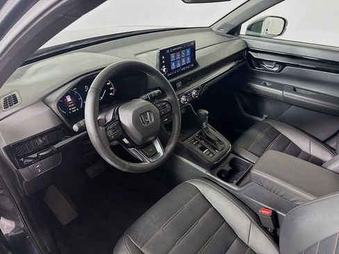 Used 2024 Honda CR-V Sport Touring image 9