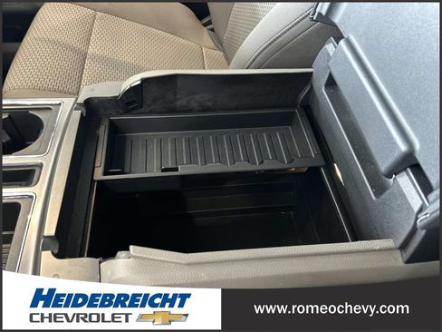 Used 2017 Ford F150 XLT w/ Equipment Group 302A Luxury AWD/4WD image 32