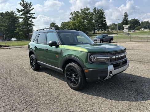 Used 2025 Ford Bronco Sport Badlands w/ Badlands Tech Package AWD/4WD image 11