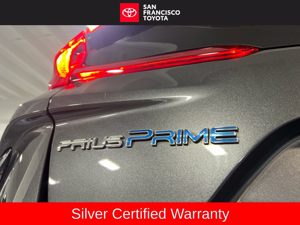 Certified 2022 Toyota Prius Prime XLE FWD image 10