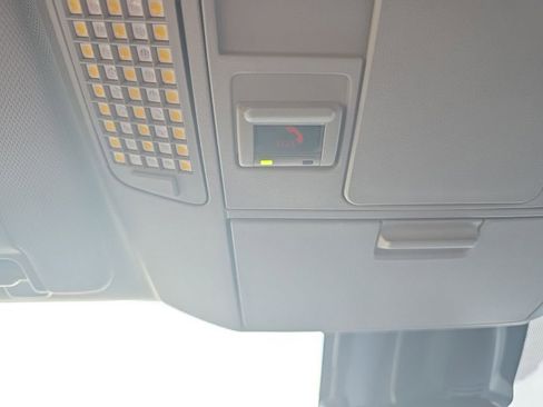 Used 2020 Toyota Tundra Limited image 35