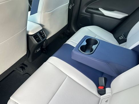 Certified 2025 Lexus UX 300h FWD image 15