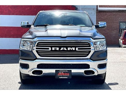 Used 2024 RAM 1500 Laramie w/ Off Road Group AWD/4WD image 3