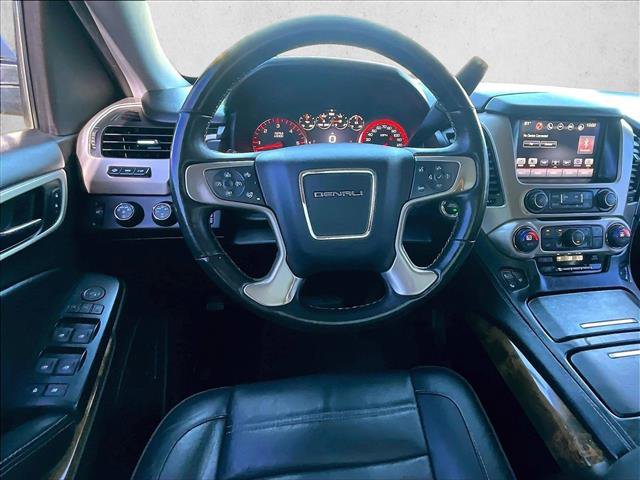 Used 2016 GMC Yukon XL Denali w/ Open Road Package AWD/4WD image 7