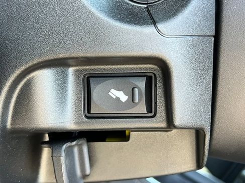 Used 2026 RAM 3500 Limited AWD/4WD image 29