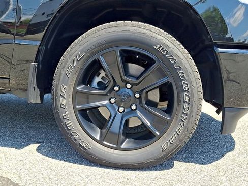 Used 2023 RAM 1500 Big Horn AWD/4WD image 8