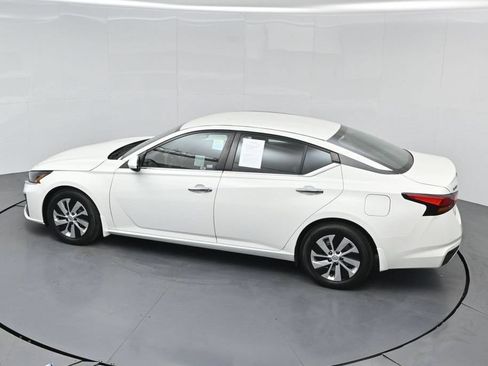 Used 2023 Nissan Altima 2.5 S FWD image 47