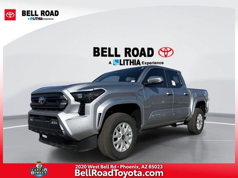 Used 2025 Toyota Tacoma SR5 image 1