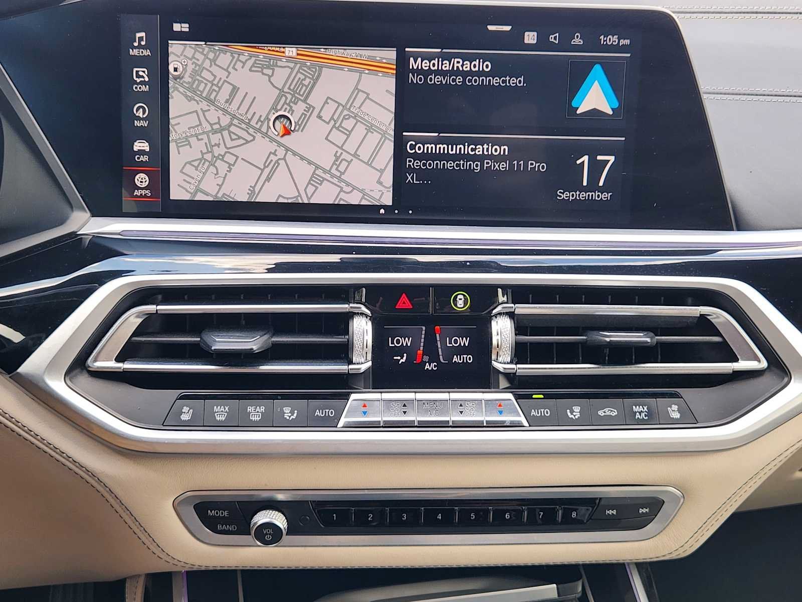 Used 2022 BMW X7 xDrive40i w/ Executive Package AWD/4WD image 16