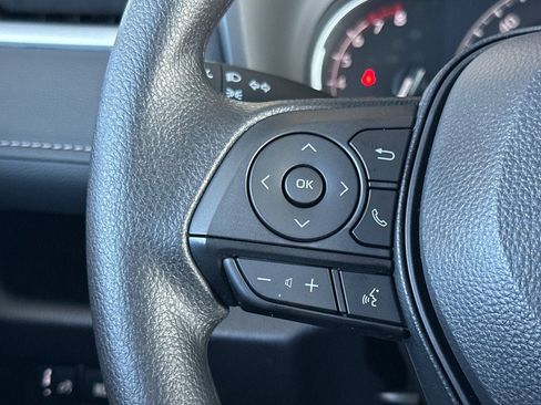 New 2025 Toyota RAV4 XLE image 28