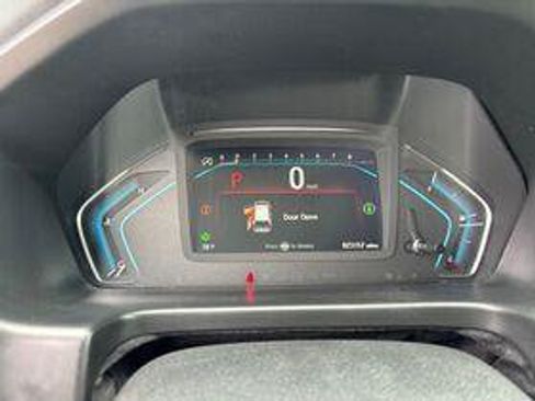 Used 2024 Honda Odyssey Sport image 14