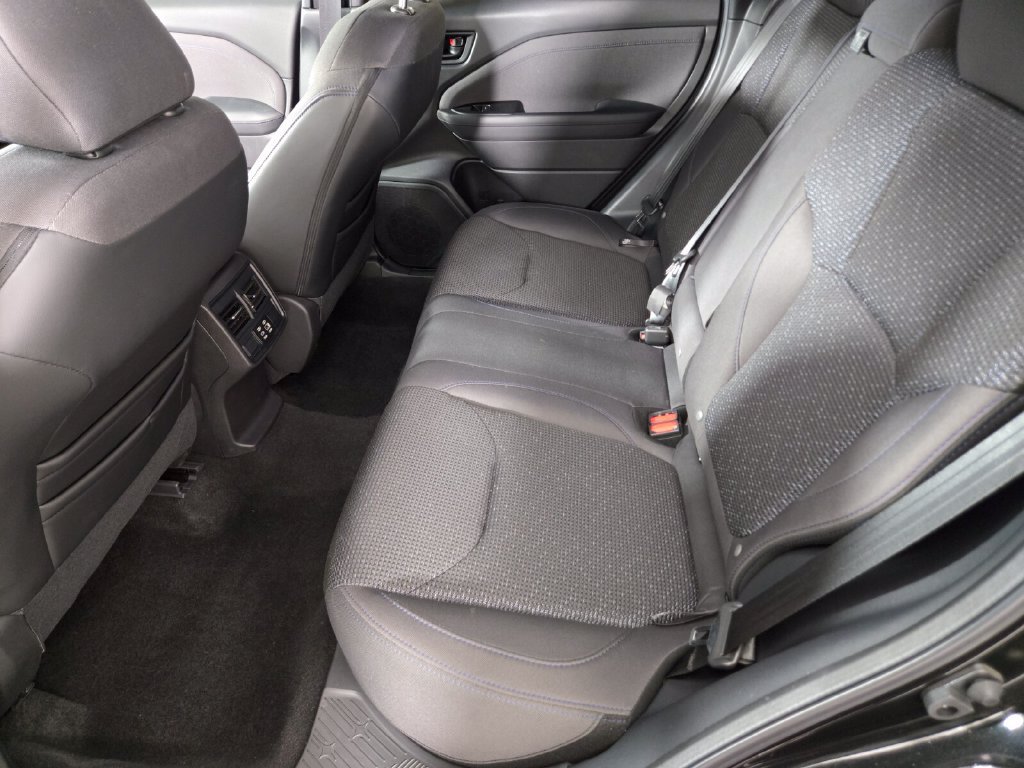 Certified 2026 Subaru Forester Premium AWD/4WD image 18