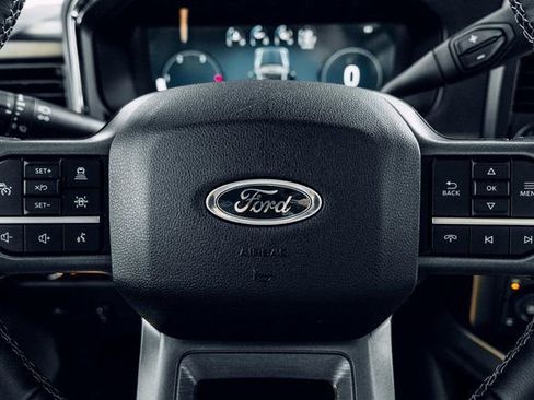 New 2026 Ford F250 Lariat w/ Black Appearance Package image 23