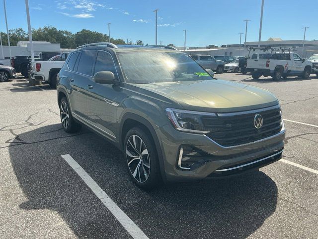 Used 2026 Volkswagen Atlas SEL Premium R-Line AWD/4WD image 1