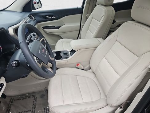 Used 2023 GMC Acadia Denali w/ Denali Ultimate Package image 17