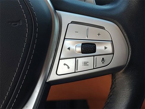 Used 2022 BMW 750i xDrive 750i xDrive image 23