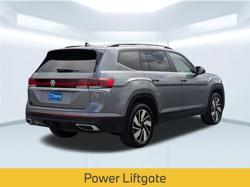 Used 2024 Volkswagen Atlas SE image 5