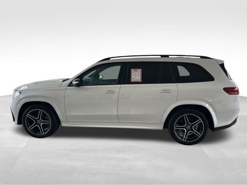 Used 2025 Mercedes-Benz GLS 450 4MATIC image 7