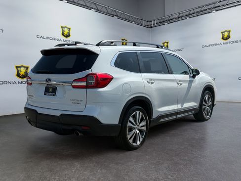 Used 2022 Subaru Ascent Limited w/ Technology Package AWD/4WD image 5