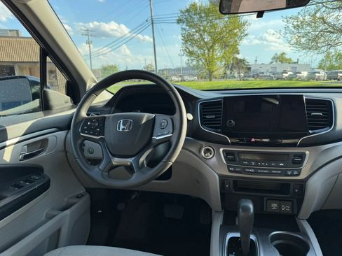 Used 2019 Honda Pilot EX image 15