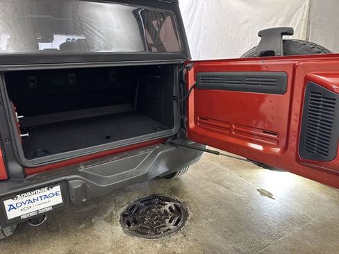 Used 2023 Ford Bronco Big Bend image 23
