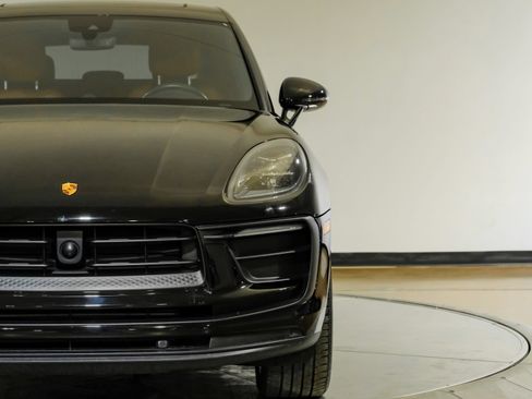 Used 2024 Porsche Macan w/ Premium Plus Package AWD/4WD image 50