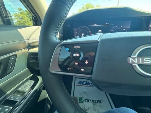 Used 2025 Nissan Murano SL AWD/4WD image 21