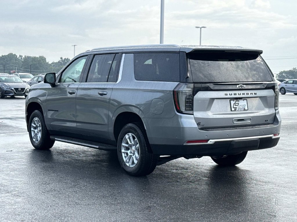 New 2026 Chevrolet Suburban LT w/ Comfort Package AWD/4WD image 14