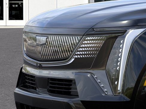 New 2026 Cadillac Escalade IQ Sport 2 w/ LPO, ONYX Package AWD/4WD image 13