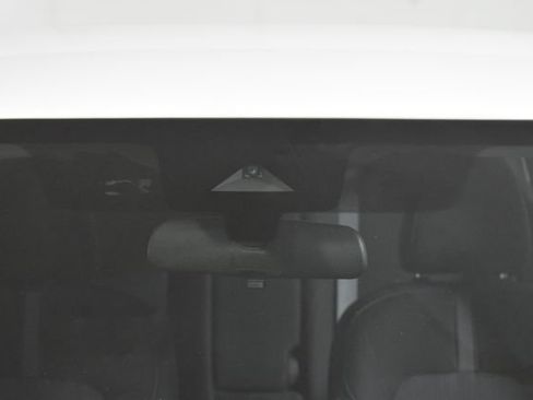 Certified 2022 Nissan Sentra SV w/ Trunk Package FWD image 35