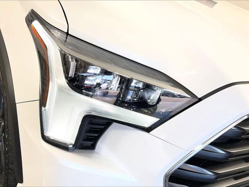 Used 2026 Toyota Sequoia Limited w/ Nightshade Package image 28