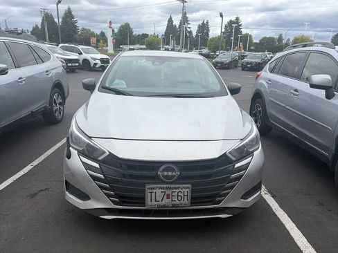 Used 2023 Nissan Versa S w/ Trunk Package FWD image 1