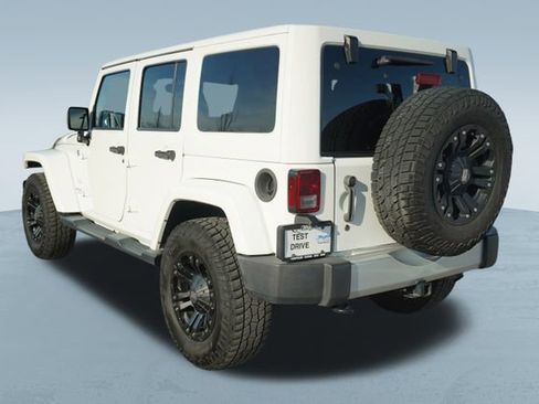 Used 2015 Jeep Wrangler Unlimited Sahara w/ Dual Top Group image 5