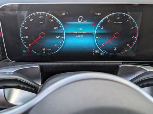 Used 2020 Mercedes-Benz GLB 250 image 26