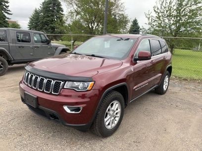 Used 2018 Jeep Grand Cherokee Laredo