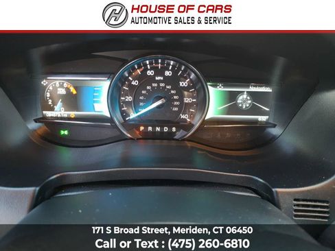 Used 2019 Ford Explorer XLT w/ Equipment Group 202A image 25