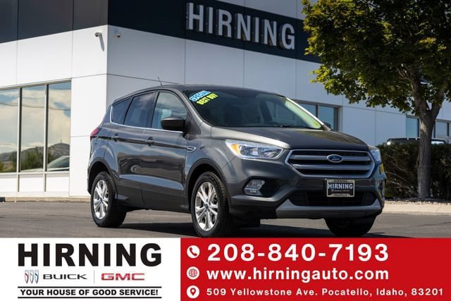 Used 2019 Ford Escape SE FWD image 1