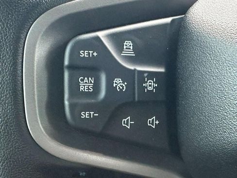 Used 2022 Ford Bronco Wildtrak image 15