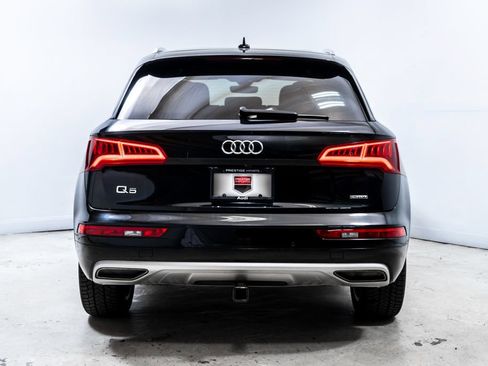 Used 2019 Audi Q5 2.0T Premium Plus w/ Premium Plus Package AWD/4WD image 6