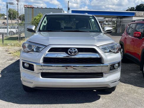 Used 2019 Toyota 4Runner Limited RWD image 8
