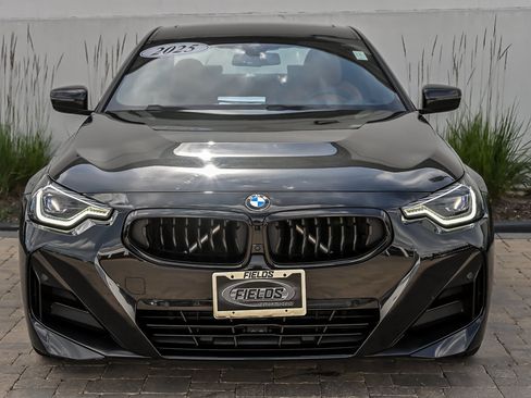 Used 2025 BMW 230i xDrive Coupe w/ M Sport Package AWD/4WD image 4