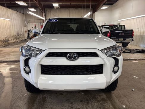 Used 2018 Toyota 4Runner SR5 Premium AWD/4WD image 8
