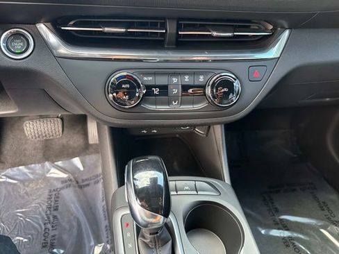 Used 2026 Buick Envista Preferred w/ Advanced Safety Package FWD image 25