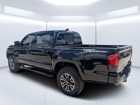 Used 2021 Toyota Tacoma TRD Sport RWD image 5