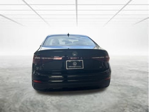 New 2026 Volkswagen Jetta SE FWD image 4