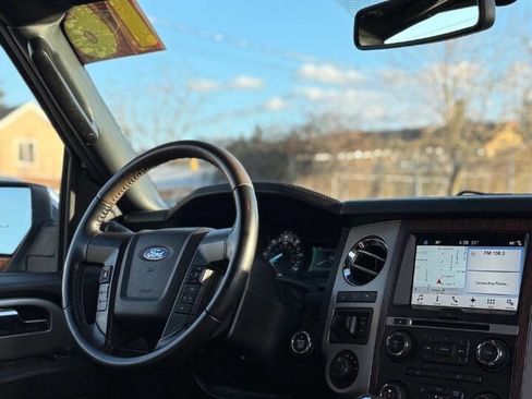 Used 2016 Ford Expedition King Ranch image 3